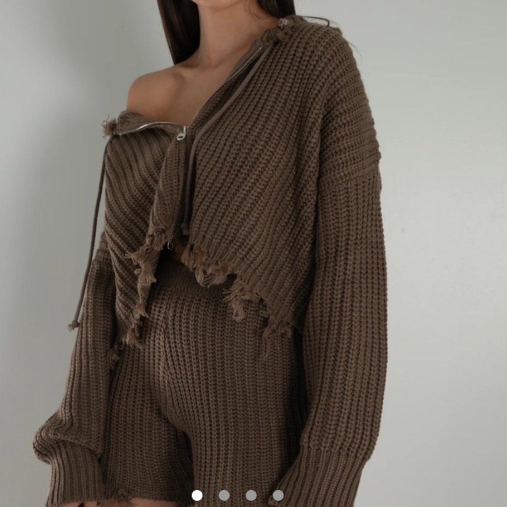 Ruve Braha knit hoodie NWT size one size fits xs-m